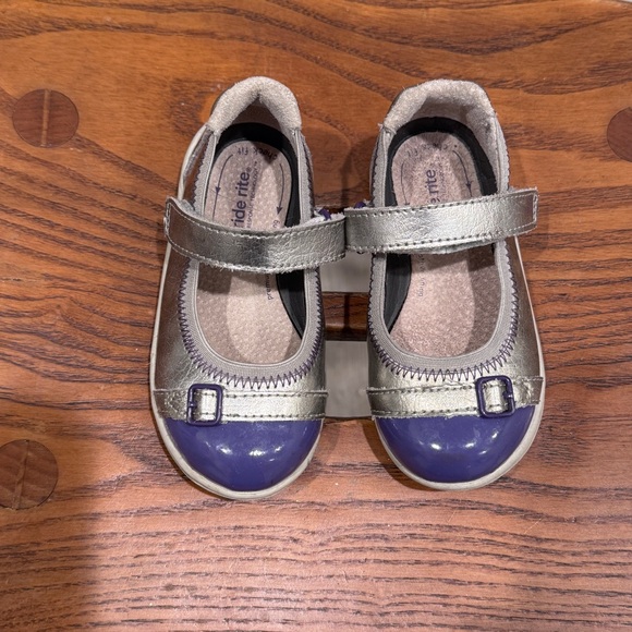 Stride Rite Chandra Leather Purple Cap Toe Mary Jane Toddler Girls Silver 6.5 - Picture 2 of 8